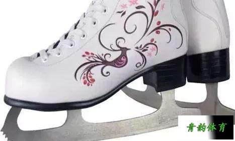 溜冰鞋带冰刀的怎么刹车，溜冰鞋上的冰刀有什么作用