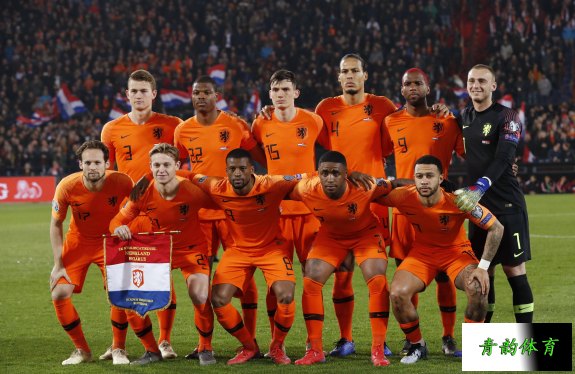 荷兰队vs捷克队比赛场地，荷兰队vs捷克队在哪比赛